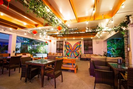 Live Like a Local with a Laid-Back Island Vibe
