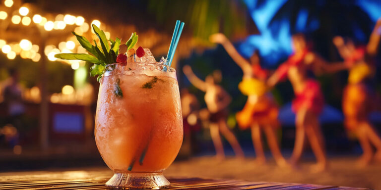 Top 5 Luaus Near Hawaii Hostel in Waikiki: A Local’s Guide